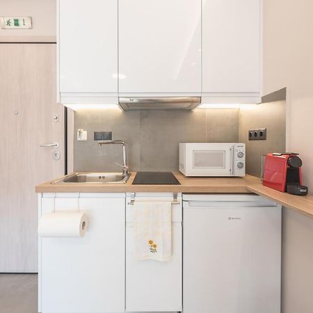 ✰Bright, Renovated, Spacious And Cosy Studio✰ Athens Luaran gambar