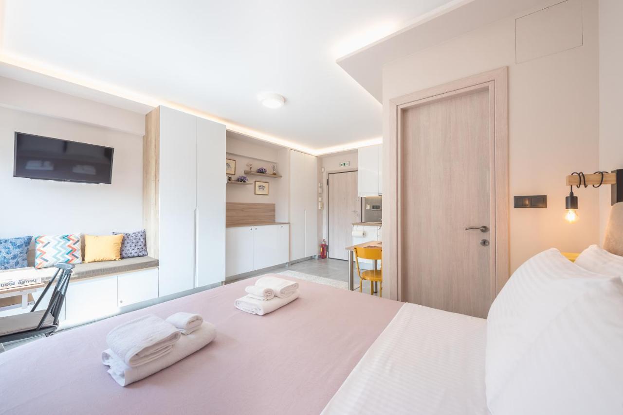 ✰Bright, Renovated, Spacious And Cosy Studio✰ Athens Luaran gambar