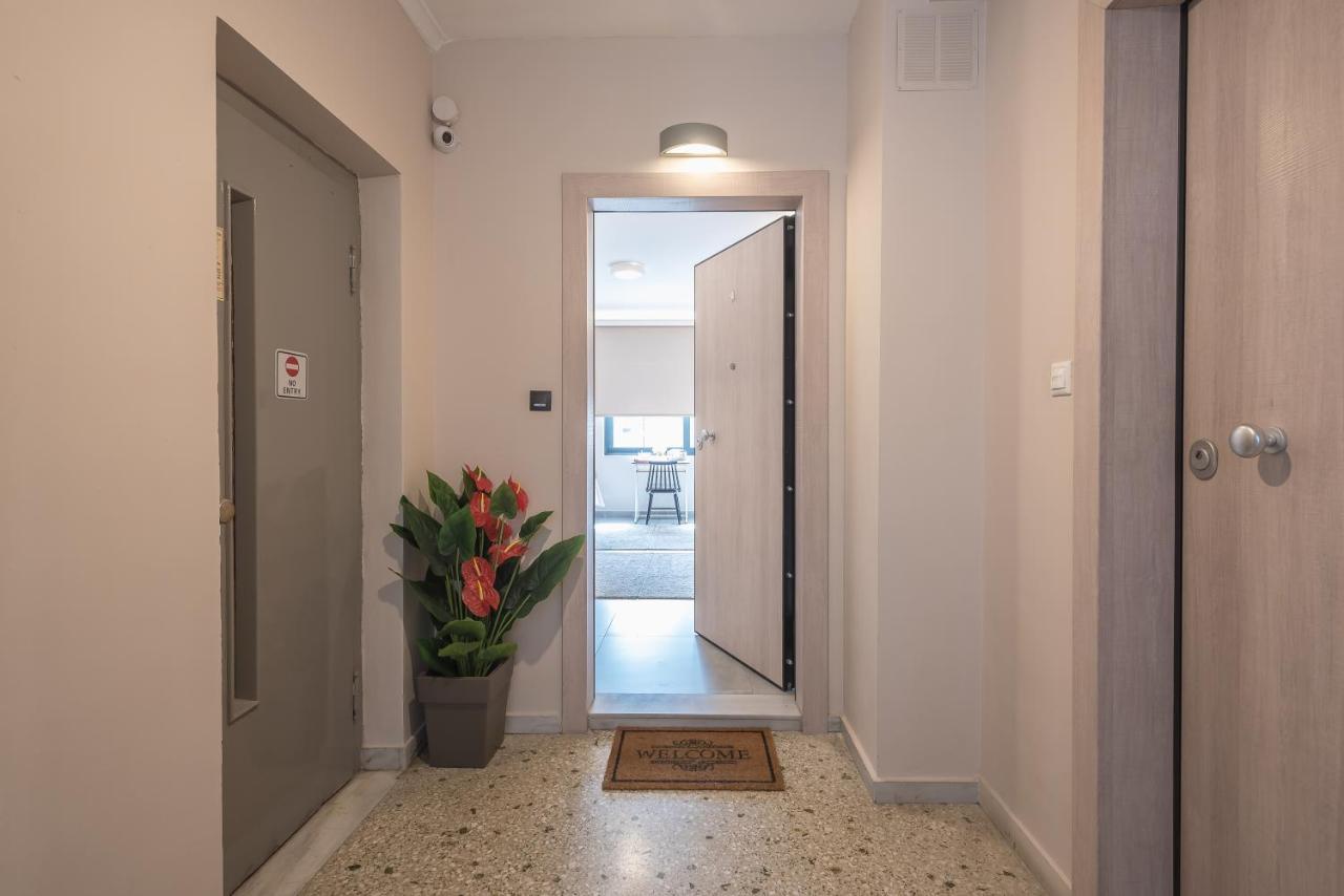 ✰Bright, Renovated, Spacious And Cosy Studio✰ Athens Luaran gambar
